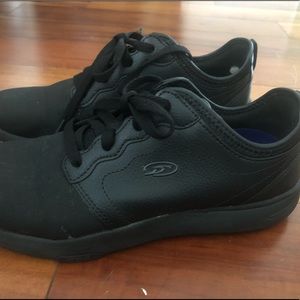non-slip restaurant shoes